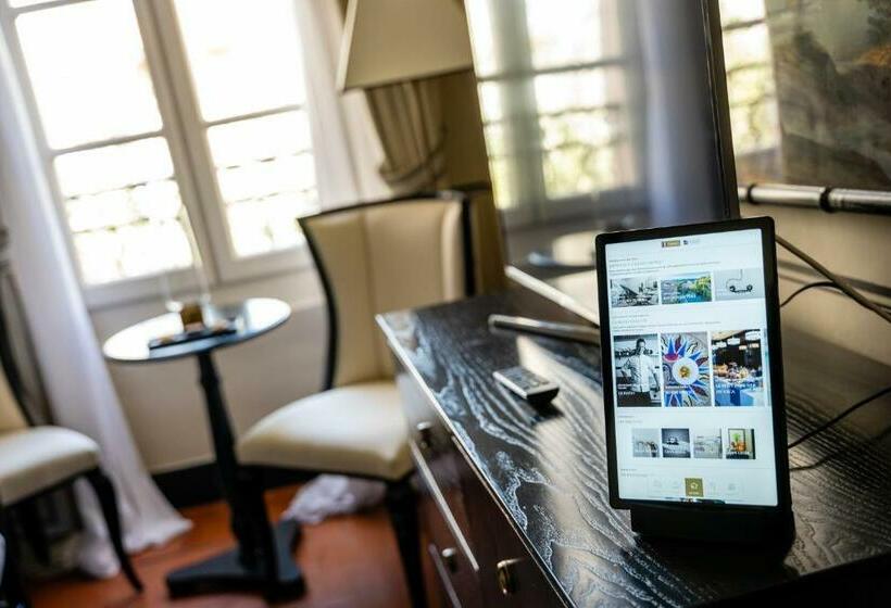 فندق Le Yaca Saint Tropez