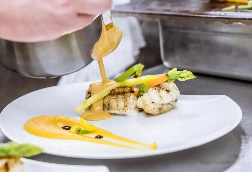 בית מלון כפרי Les Pleiades Hôtel Spa Restaurant