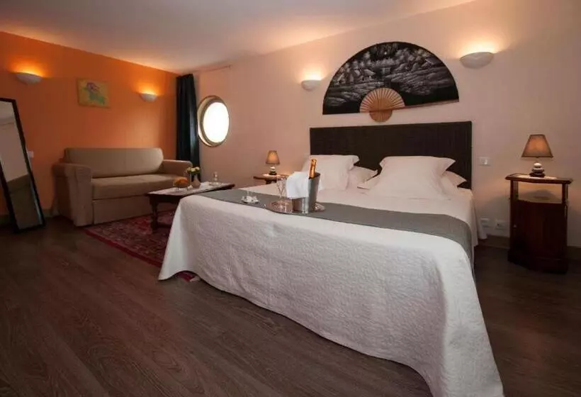 酒店 Logis Hôtel Restaurant Le Coq Hardi