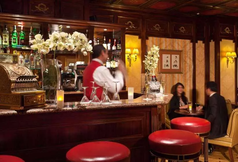 בית מלון כפרי Hôtel Mayfair Paris