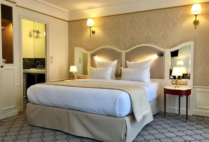 בית מלון כפרי Hôtel Mayfair Paris