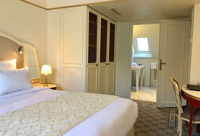 בית מלון כפרי Hôtel Mayfair Paris