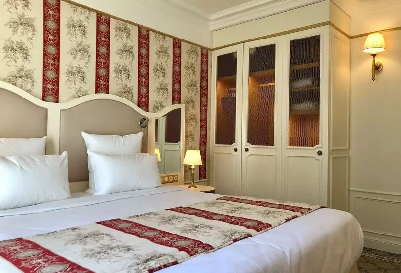 בית מלון כפרי Hôtel Mayfair Paris