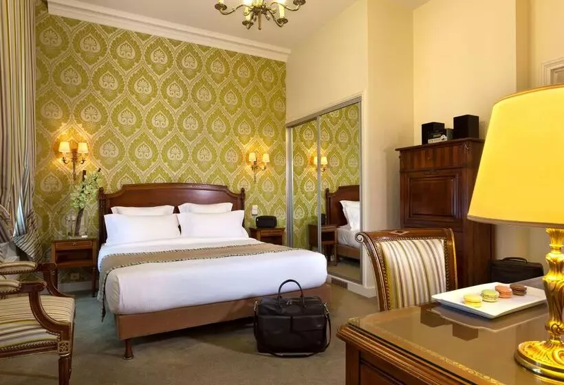 בית מלון כפרי Hôtel Mayfair Paris