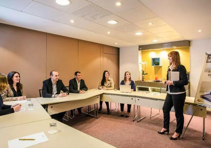 酒店 Mercure Pont D’avignon Centre