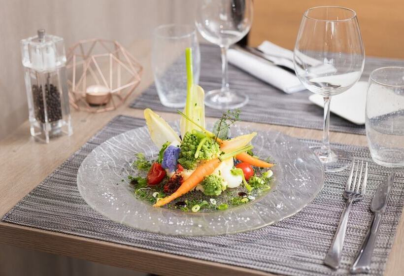 בית מלון כפרי Mercure Strasbourg Aeroport