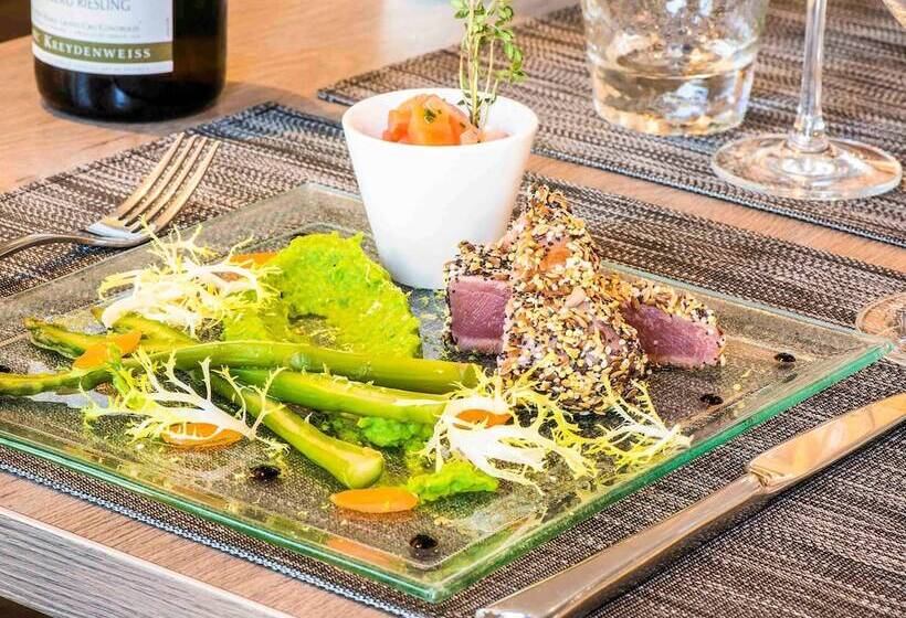 בית מלון כפרי Mercure Strasbourg Aeroport