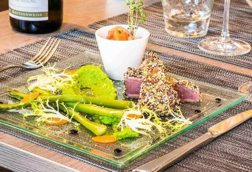 Отель Mercure Strasbourg Aeroport