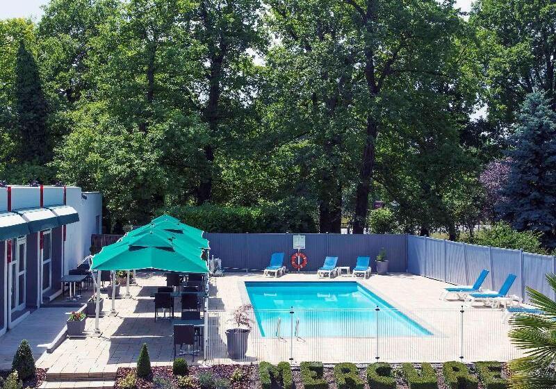 בית מלון כפרי Mercure Strasbourg Aeroport