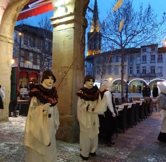 فندق Moderne Et Pigeon