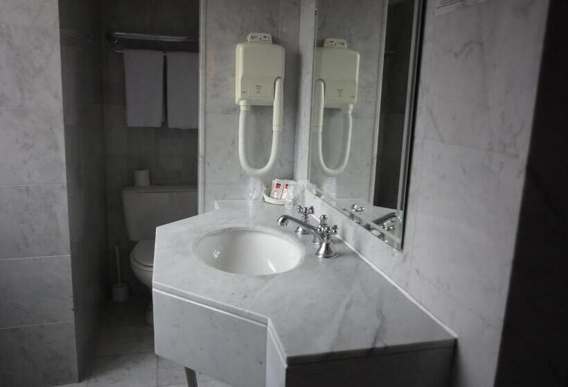 فندق Moderne Et Pigeon