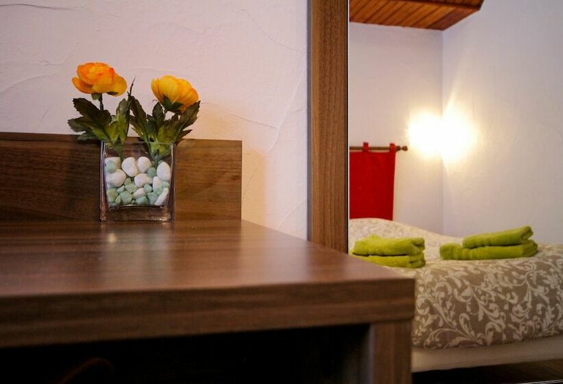 Отель Mont Olan