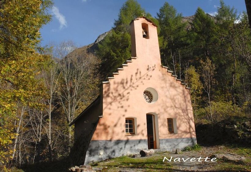 Отель Mont Olan