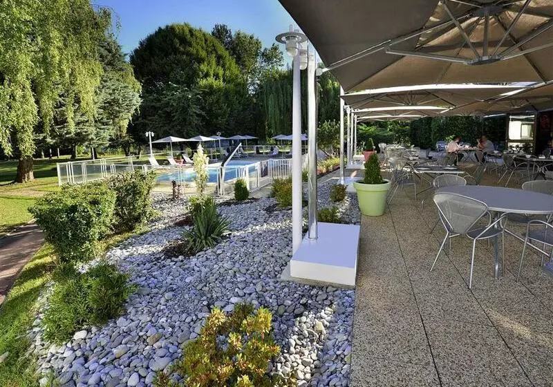 Novotel Geneve Aeroport