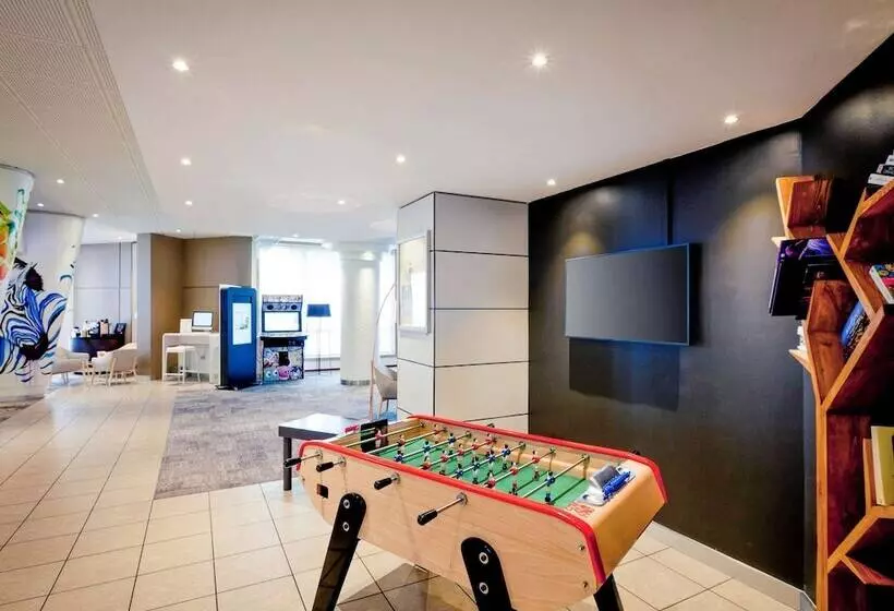 Novotel Lyon Gerland Musée des Confluences