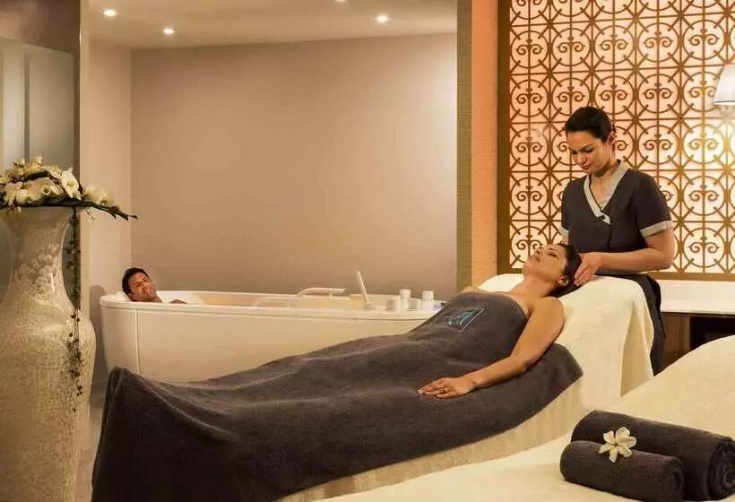 فندق Barriere Le Royal La Baule