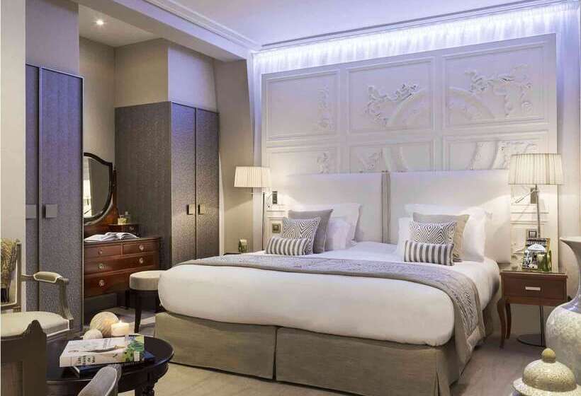 Отель Barriere Le Royal La Baule