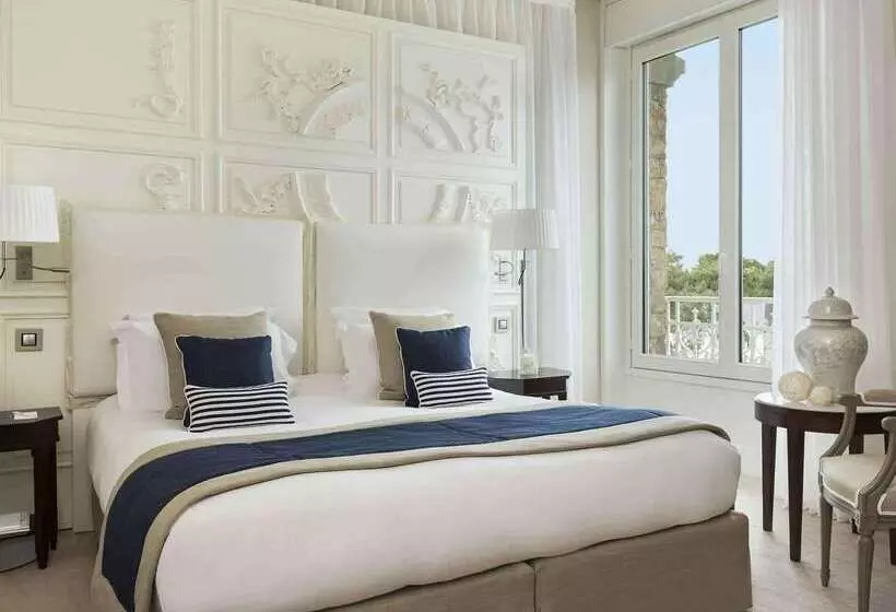 فندق Barriere Le Royal La Baule