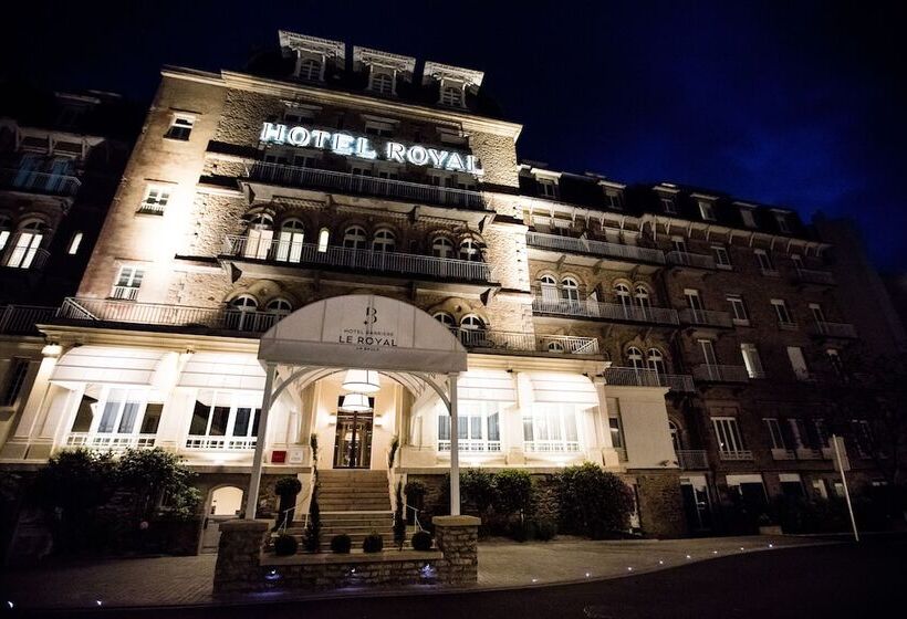 Отель Barriere Le Royal La Baule