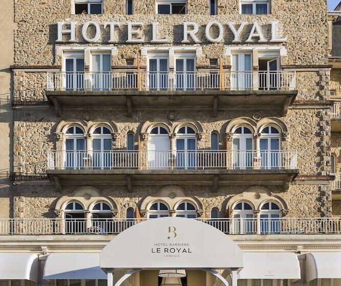 Отель Barriere Le Royal La Baule