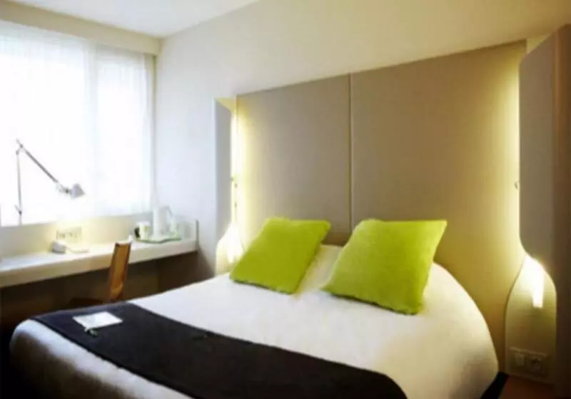 فندق Campanile Auxerre Moneteau