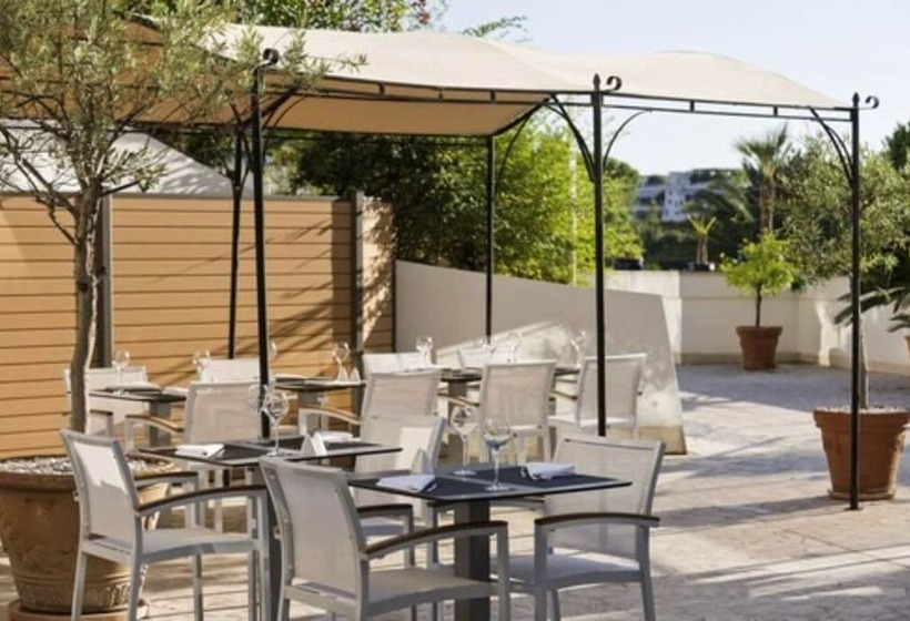 هتل Cannes Montfleury