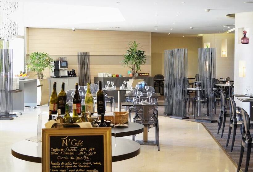 هتل Cannes Montfleury