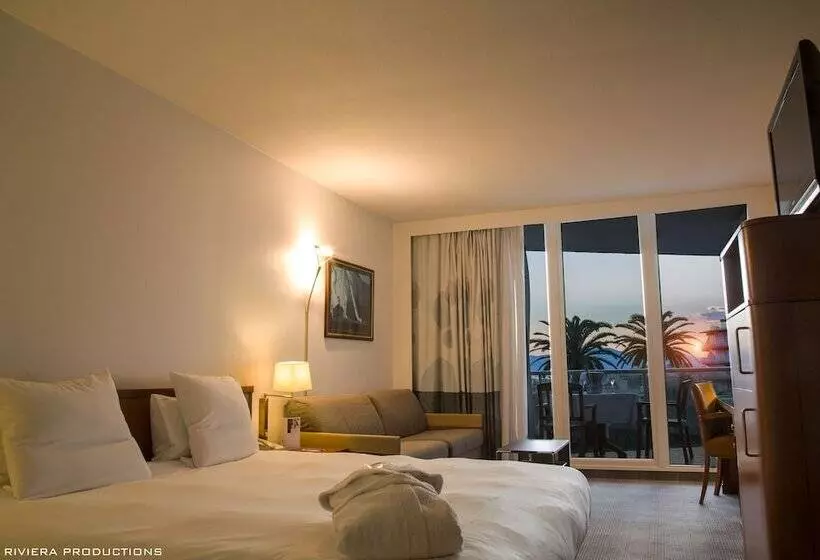 Отель Cannes Montfleury