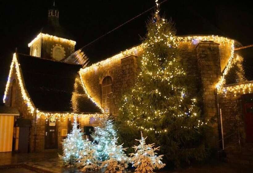 ホテル De La Poste