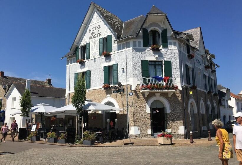 ホテル De La Poste