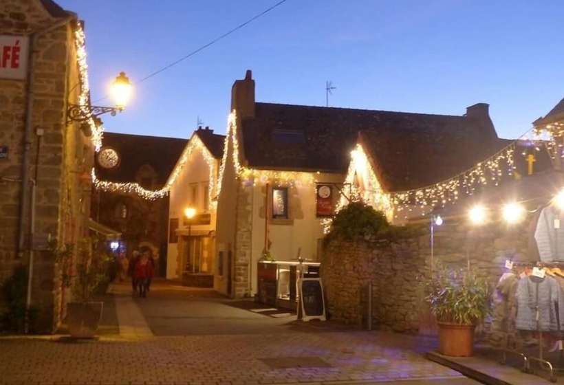 ホテル De La Poste