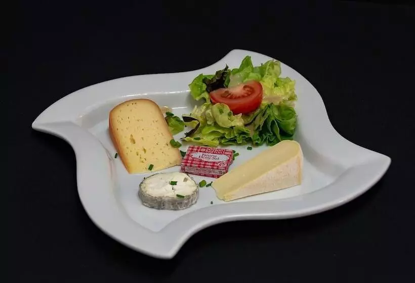 Отель De La Poste