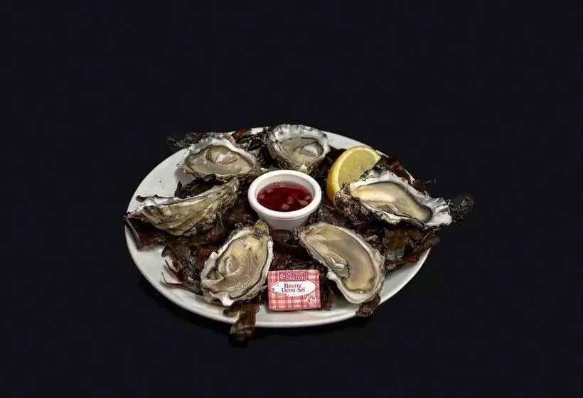 Отель De La Poste