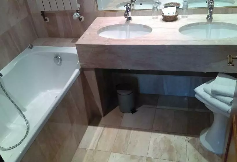 فندق De L'orangerie