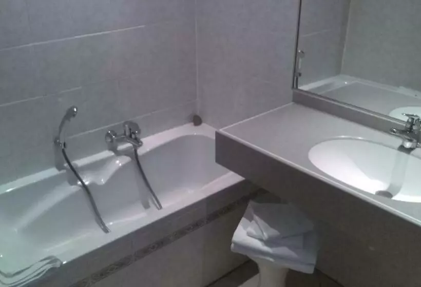 فندق De L'orangerie