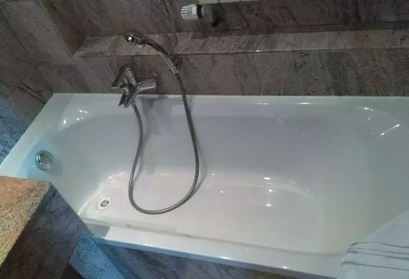 فندق De L'orangerie