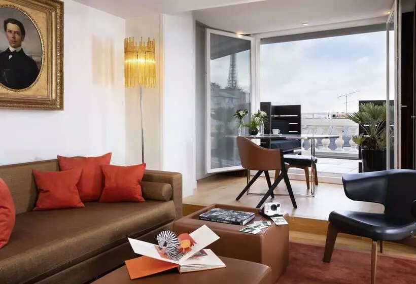 ホテル Hôtel De Sers Champs Elysées Paris