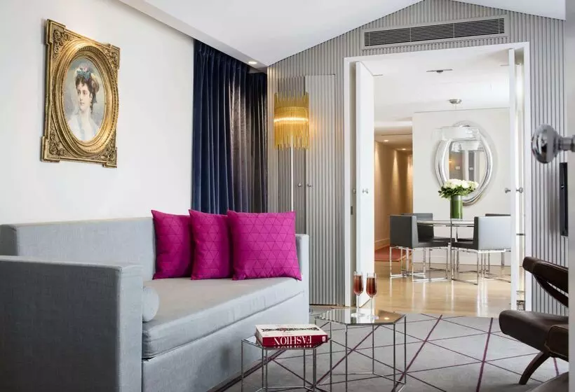 ホテル Hôtel De Sers Champs Elysées Paris