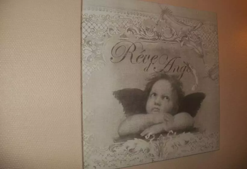 Отель Du Tricastin