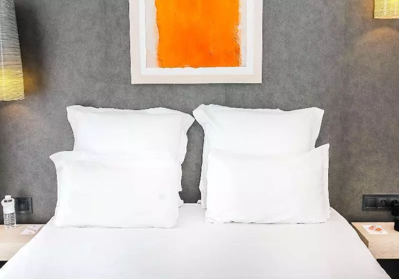 هتل Gare Saintjean