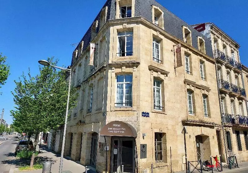 هتل Gare Saintjean