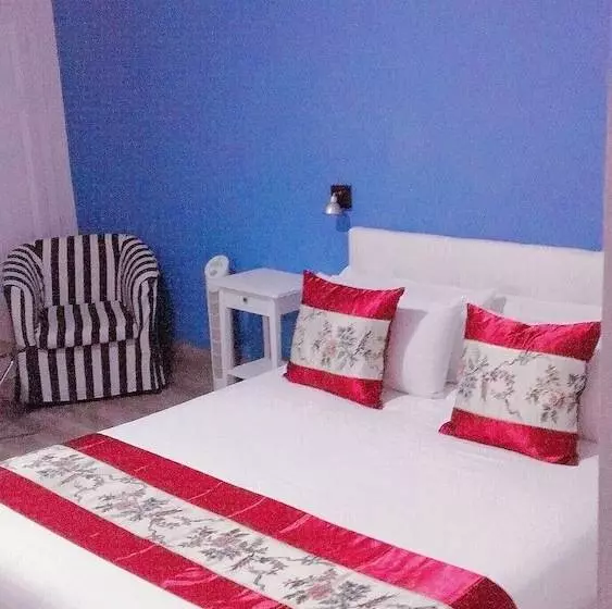 בית מלון כפרי Hostellerie Des Voyageurs