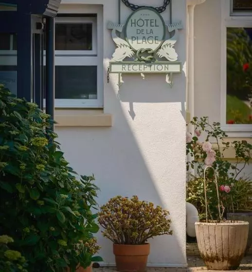 Отель Hôtel De La Plage