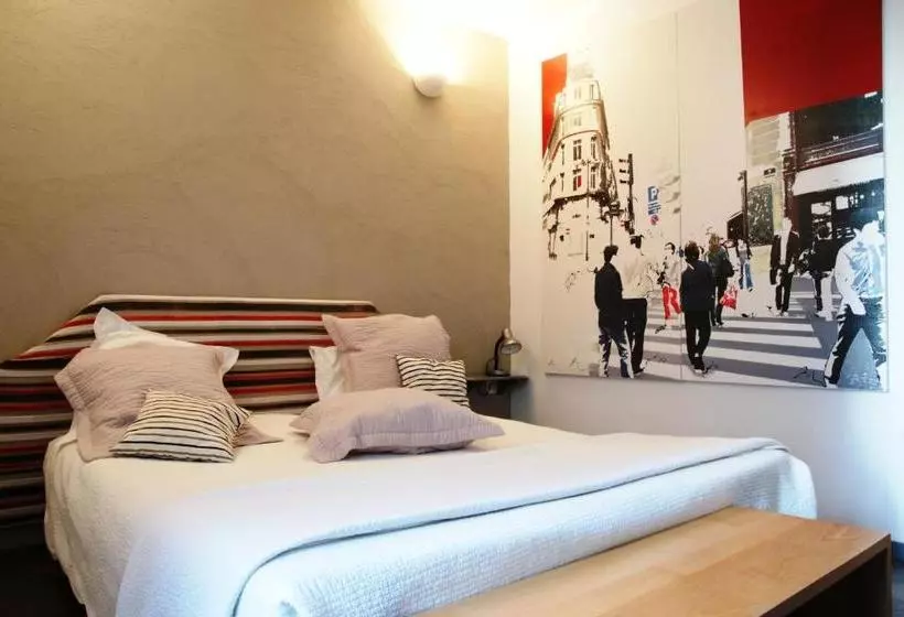 ホテル Hôtel Et Restaurant Le Regina