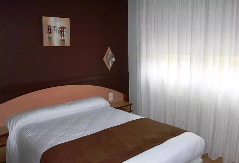 ホテル Hôtel Saint Hubert