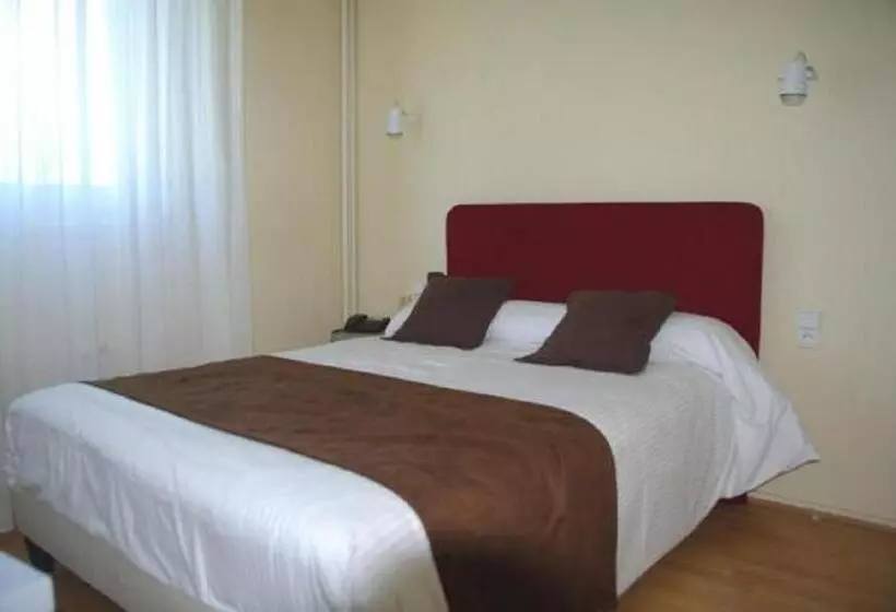 ホテル Hôtel Saint Hubert