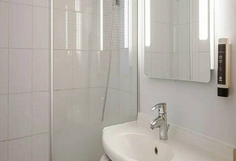 B&B HOTEL Marseille Centre Vieux PortIbis Marseille Centre Vieux Port