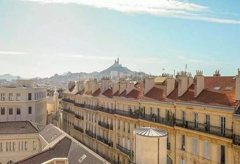 B&B HOTEL Marseille Centre Vieux PortIbis Marseille Centre Vieux Port