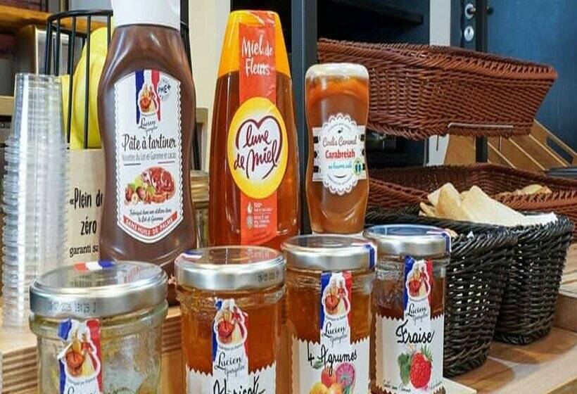 B&B HOTEL Marseille Centre Vieux PortIbis Marseille Centre Vieux Port