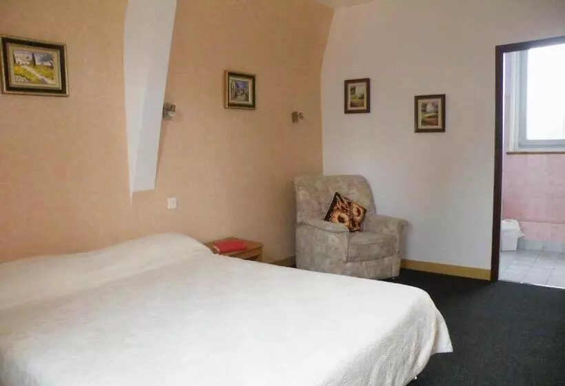 בית מלון כפרי La Renaudière